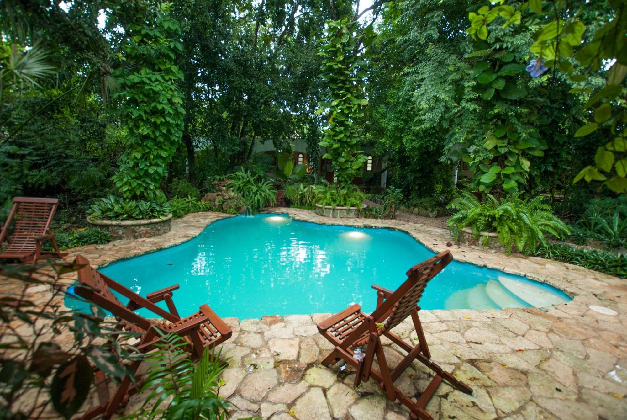 Casa Quetzal Hotel Valladolid  Buitenkant foto