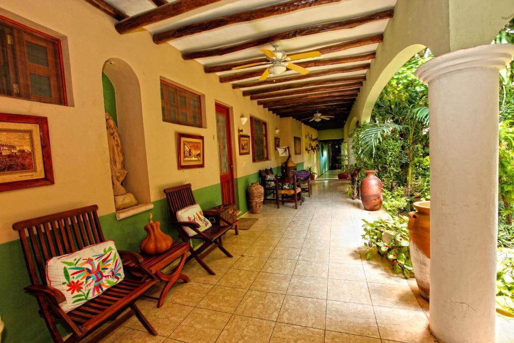 Casa Quetzal Hotel Valladolid  Buitenkant foto