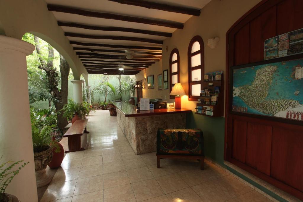 Casa Quetzal Hotel Valladolid  Buitenkant foto