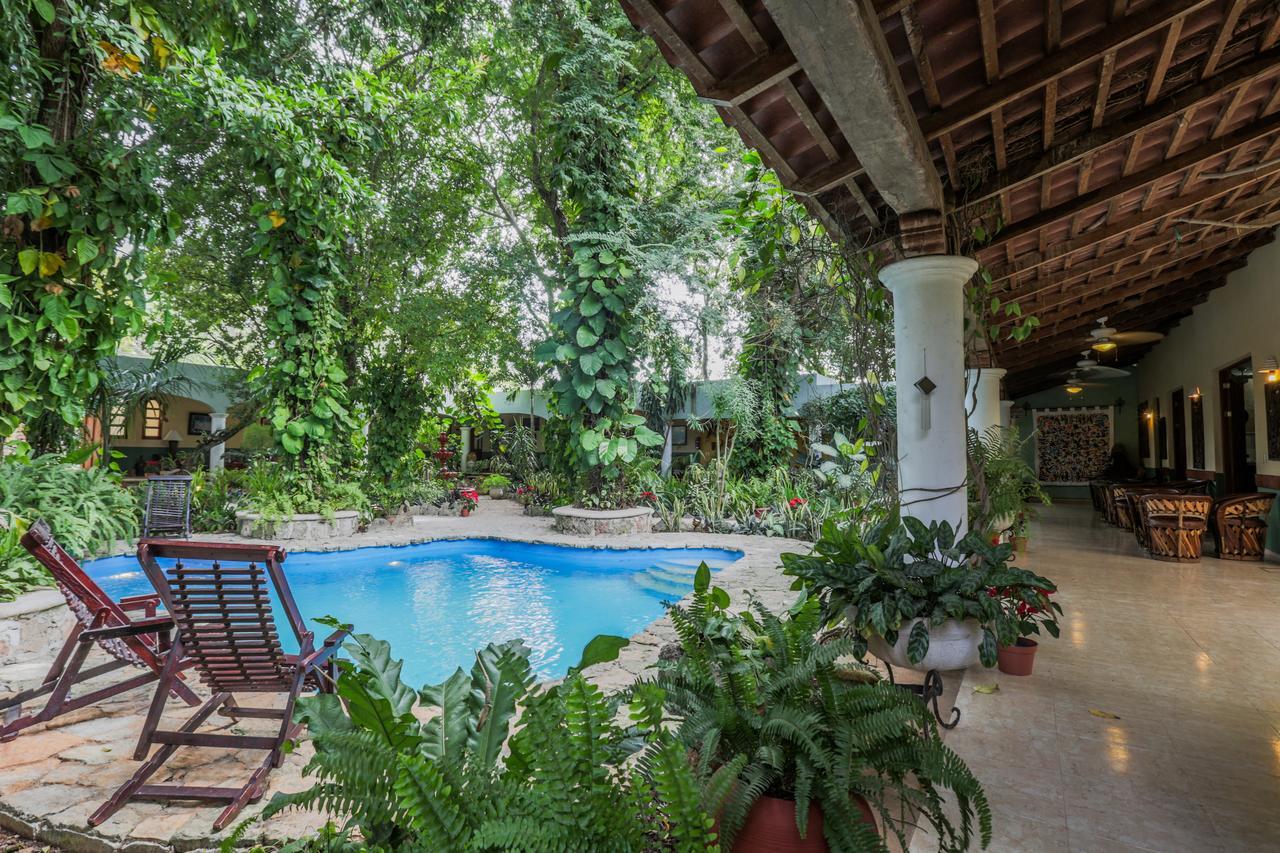 Casa Quetzal Hotel Valladolid  Buitenkant foto