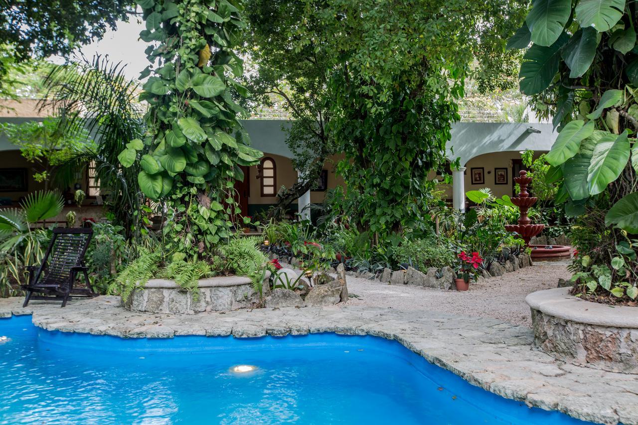 Casa Quetzal Hotel Valladolid  Buitenkant foto